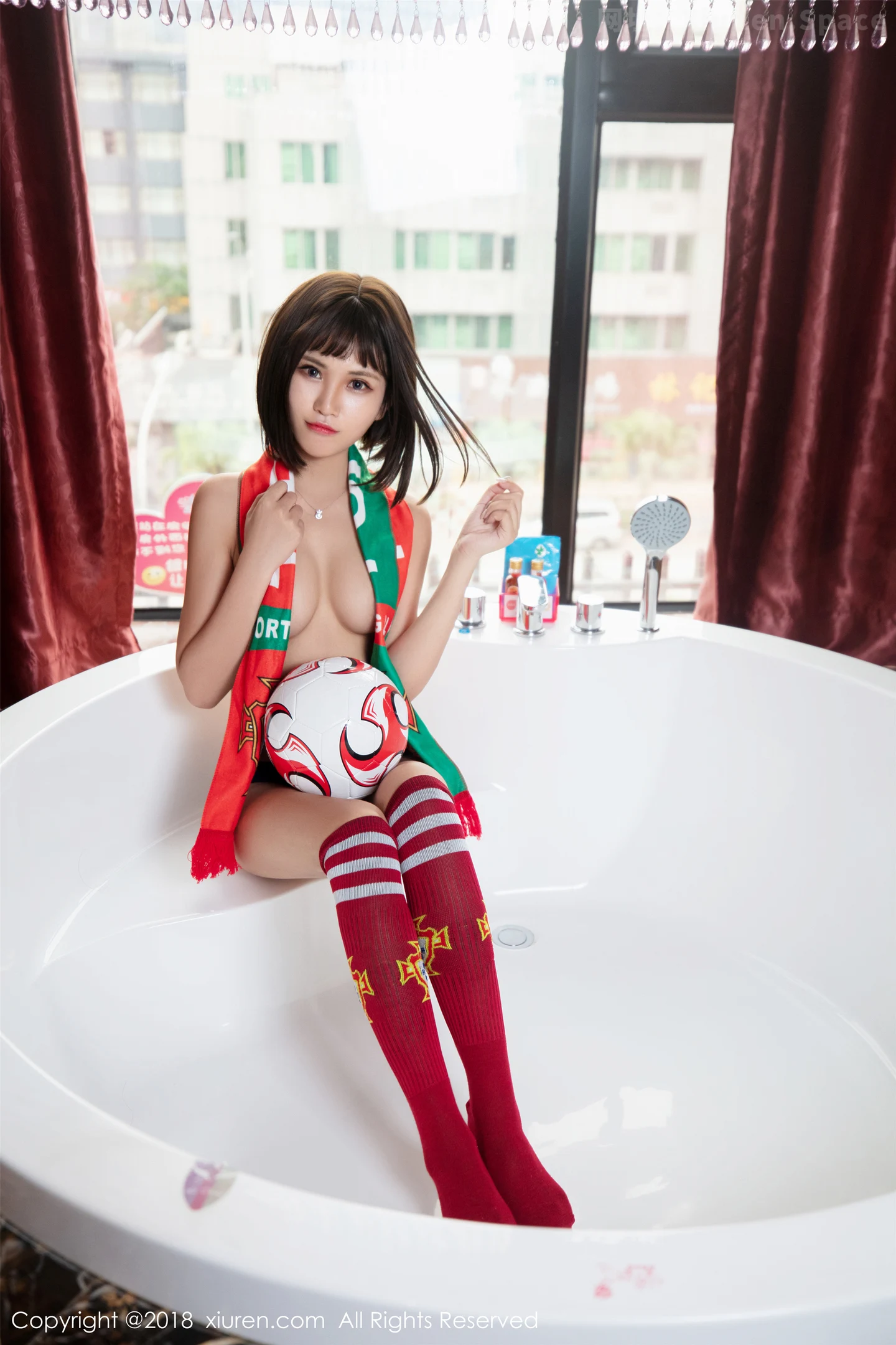 图片[4]-[XiuRen秀人网]VOL.1083 嫩模萌宝儿BoA浴缸里全裸露美乳奶油遮点惹火诱惑写真49P-秀人网官方网站